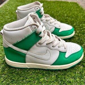 Youth Grey Green Nike Dunk Phantom Stadium Green Shoes Sneakers Size 2Y